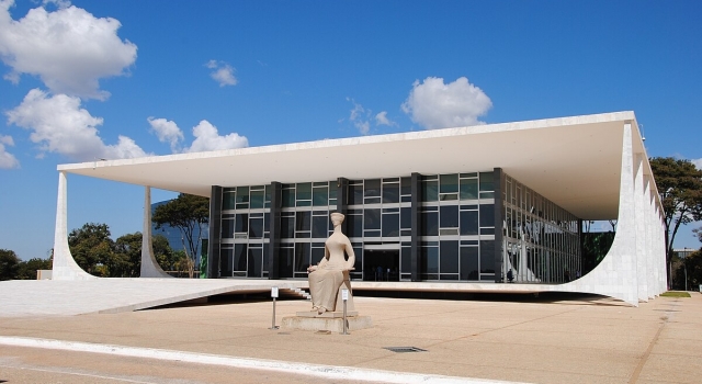 STF Decide que Cabe ao Empregado Provar Falha de Fiscalização em Terceirização Pública